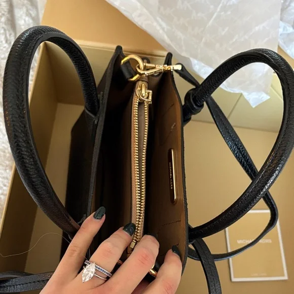 Michael Kors Black and White Satchel Set - Picture 6 of 7